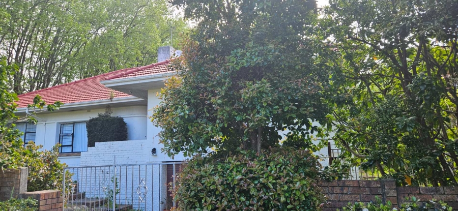 4 Bedroom Property for Sale in Newlands Western Cape
